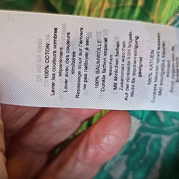 BOOHOO, Long lovely robe or street wear.‎ Green/blue. Size medium. - Picture 11 of 12